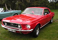 Ford Mustang I (vers 1967) (photo prise a Affoux (France, Rhone) le 2007-05-08) (1)